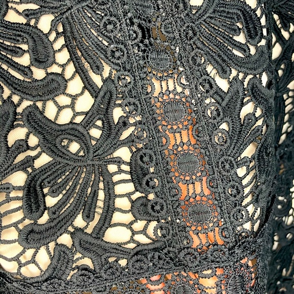 ✨ ShopHOPE’S Black Class of 2018 Dress ✨ - Picture 3 of 7